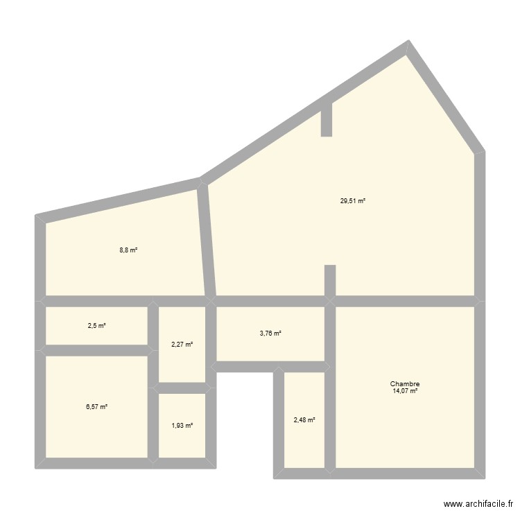 Appart. Plan de 9 pièces et 72 m2