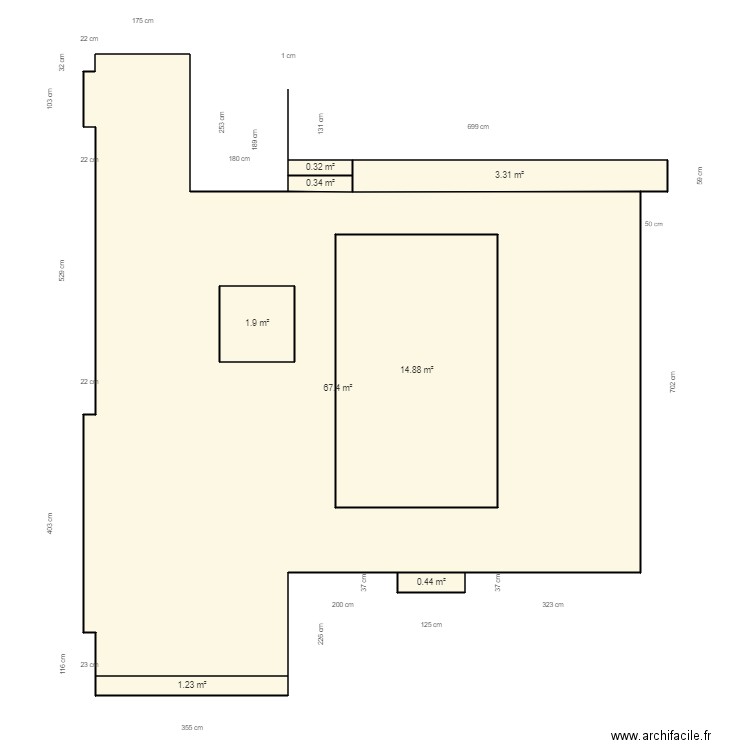 tilly saint félieu. Plan de 8 pièces et 105 m2