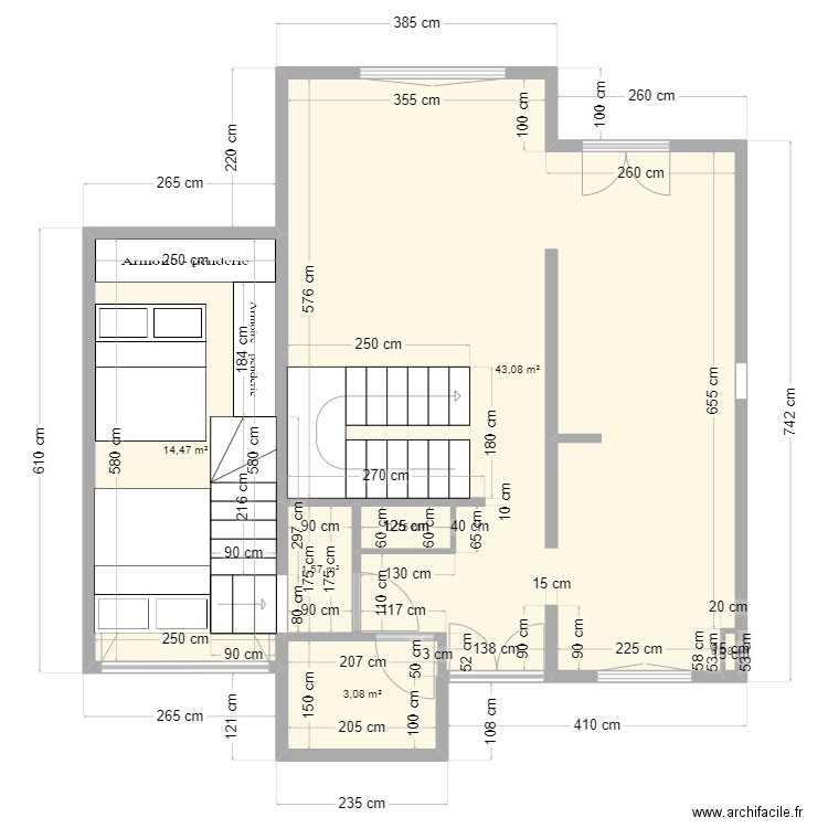Maison. Plan de 6 pièces et 63 m2