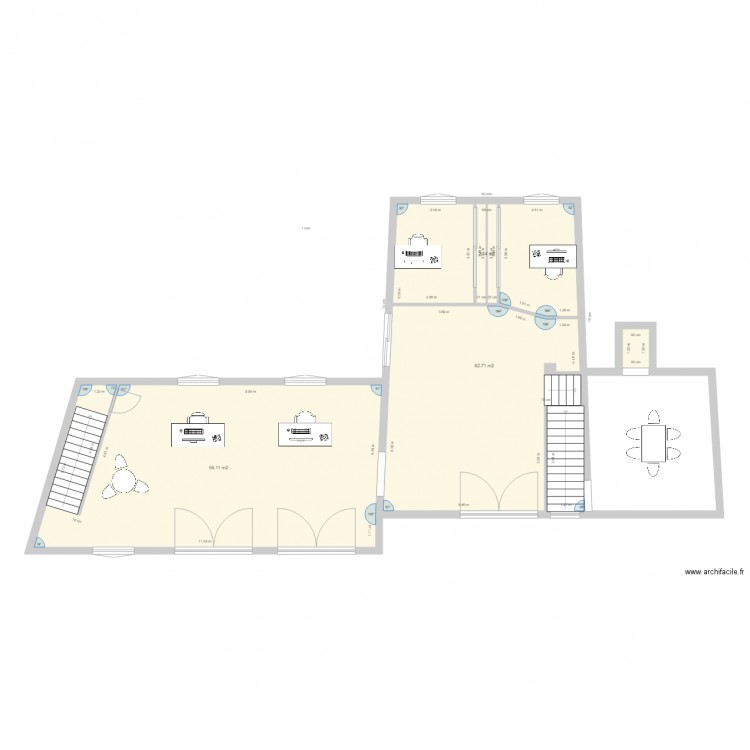 Projet Goult V21112021. Plan de 6 pièces et 250 m2