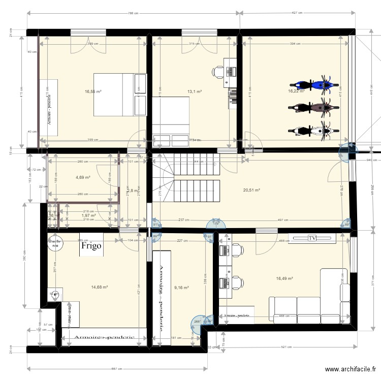 Maison Latresne. Plan de 11 pièces et 117 m2