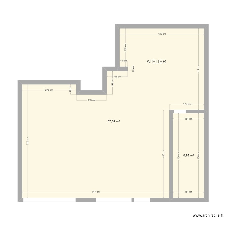 AUCHAN bis. Plan de 2 pièces et 64 m2