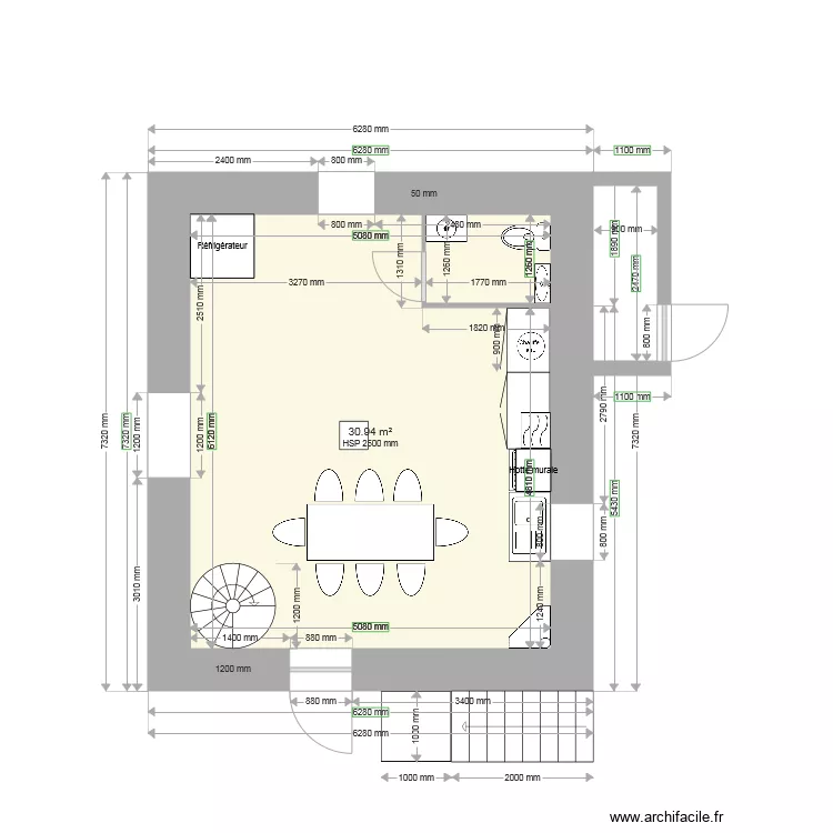 Rez de chauss&eacute;e avec r&eacute;duction toilette. Plan de 