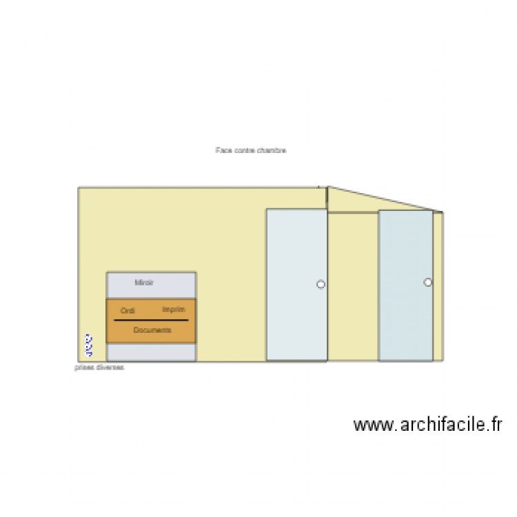 face contre chambre. Plan de 0 pièce et 0 m2