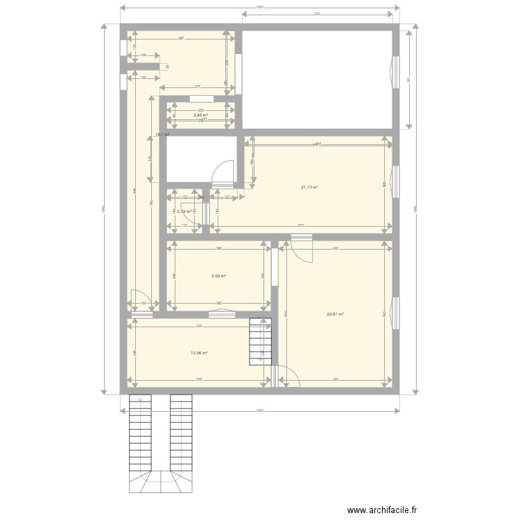 Besson ETG1. Plan de 7 pièces et 91 m2