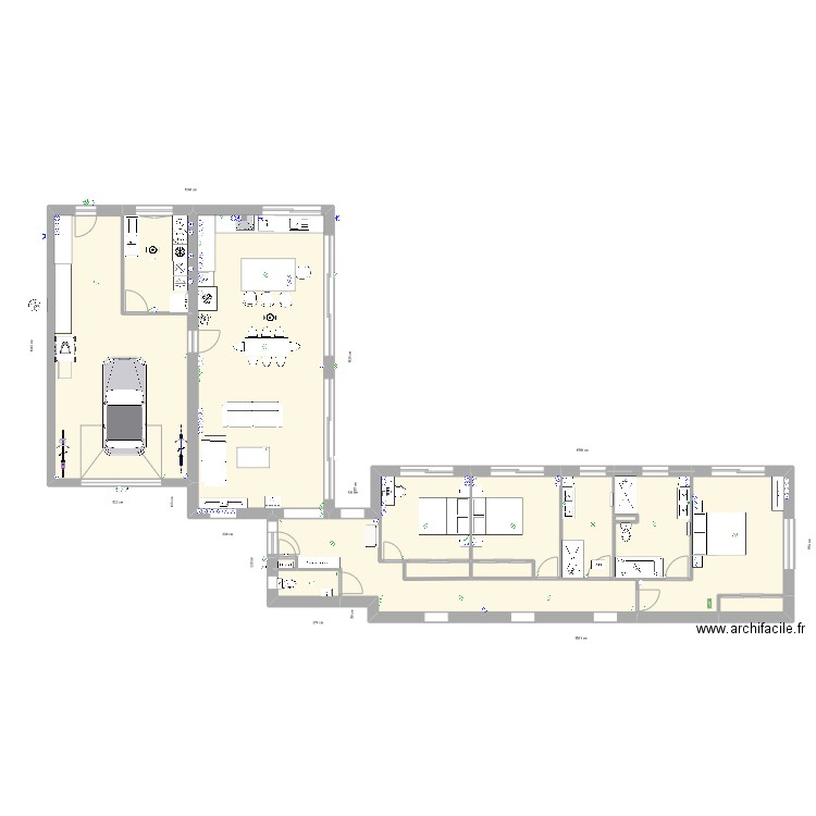 Maison en 2 volumes. Plan de 14 pièces et 184 m2