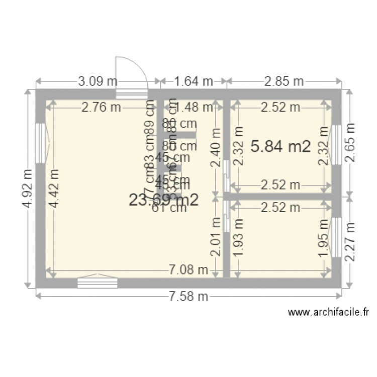 Maison en palette. Plan de 0 pièce et 0 m2