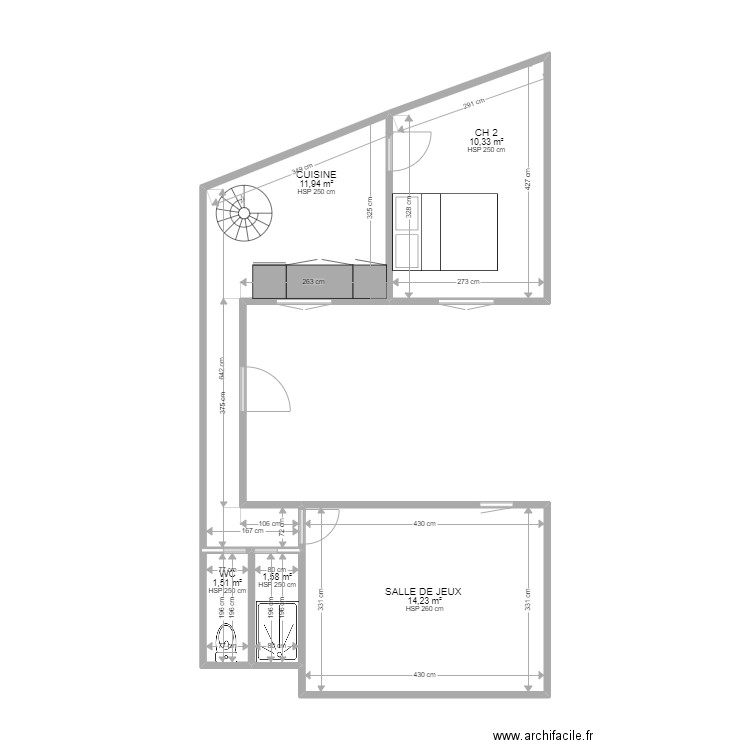 SAINT NICOLAS  R -1. Plan de 5 pièces et 40 m2