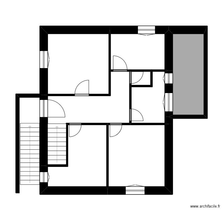 CAPOLSINI. Plan de 12 pièces et 132 m2