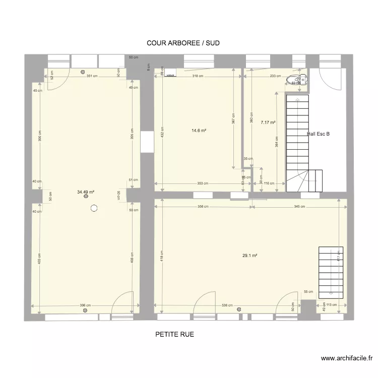 3 vaucouleurs. Plan de 