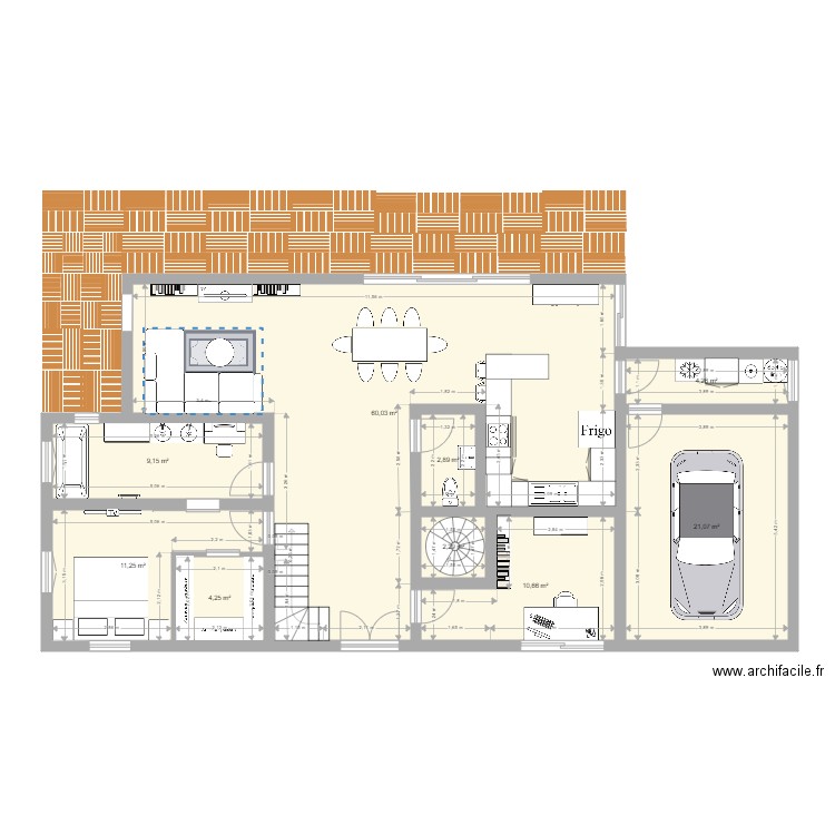 MAISON 2. Plan de 9 pièces et 126 m2