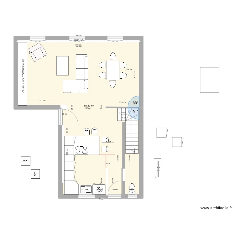 SAINT LAZARE cuisine V5. Plan de 7 pièces et 133 m2