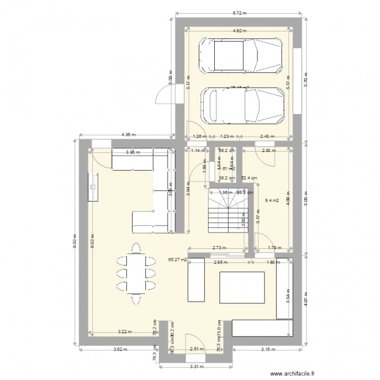Projet a 10 M de façade. Plan de 0 pièce et 0 m2