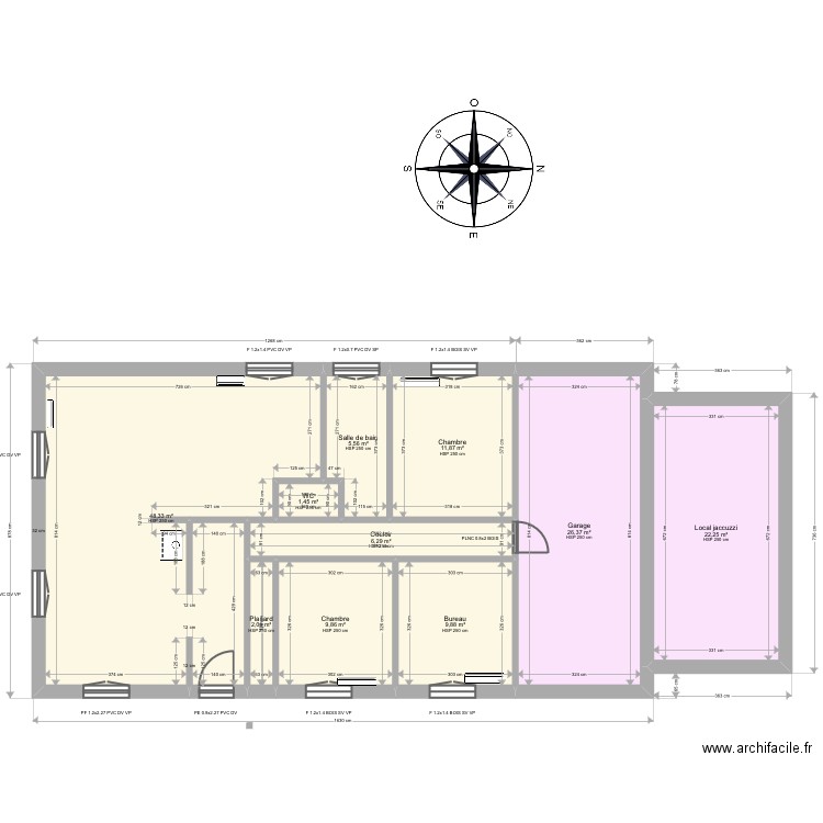 Courcy. Plan de 10 pièces et 144 m2