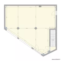 LOCAL COMMERCIAL STALINGRAD RDC