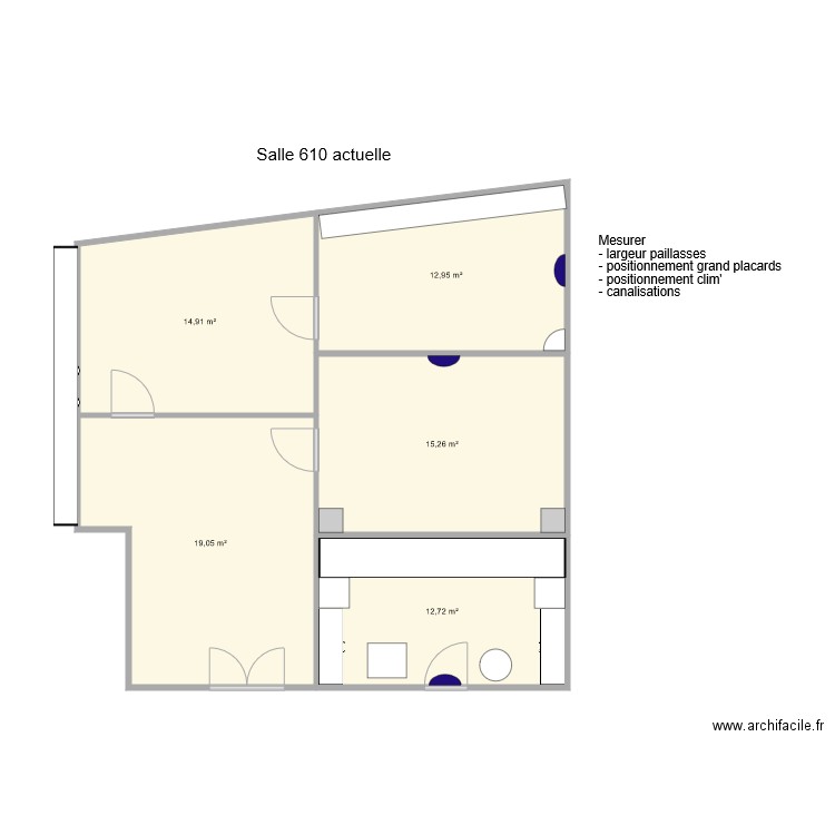 Salle 610 option 2. Plan de 5 pièces et 75 m2