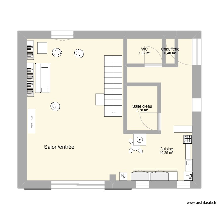 ecurie. Plan de 4 pièces et 45 m2