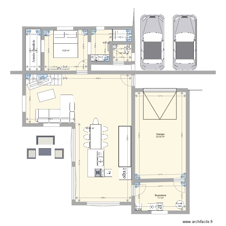 Maison. Plan de 7 pièces et 100 m2