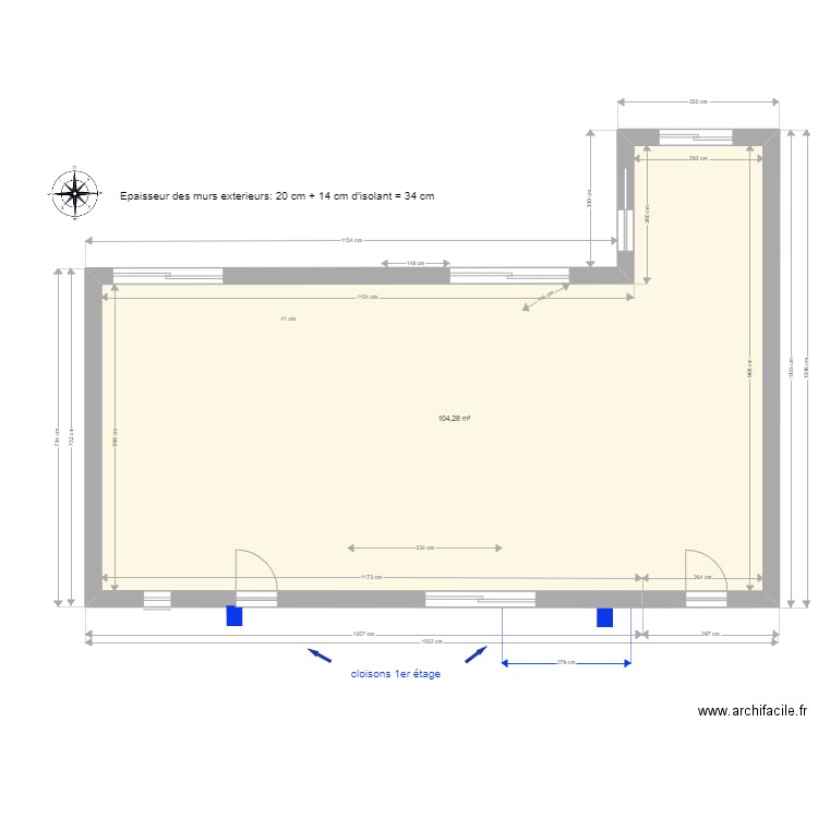 RECONSTRUCTION sans cloisons. Plan de 4 pièces et 155 m2