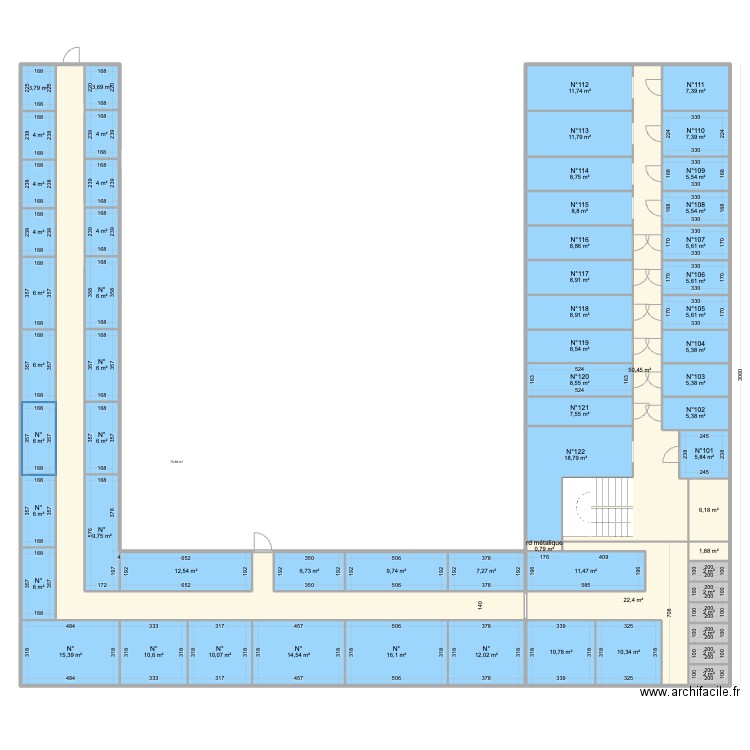 Centre Sallanches. Plan de 259 pièces et 2213 m2