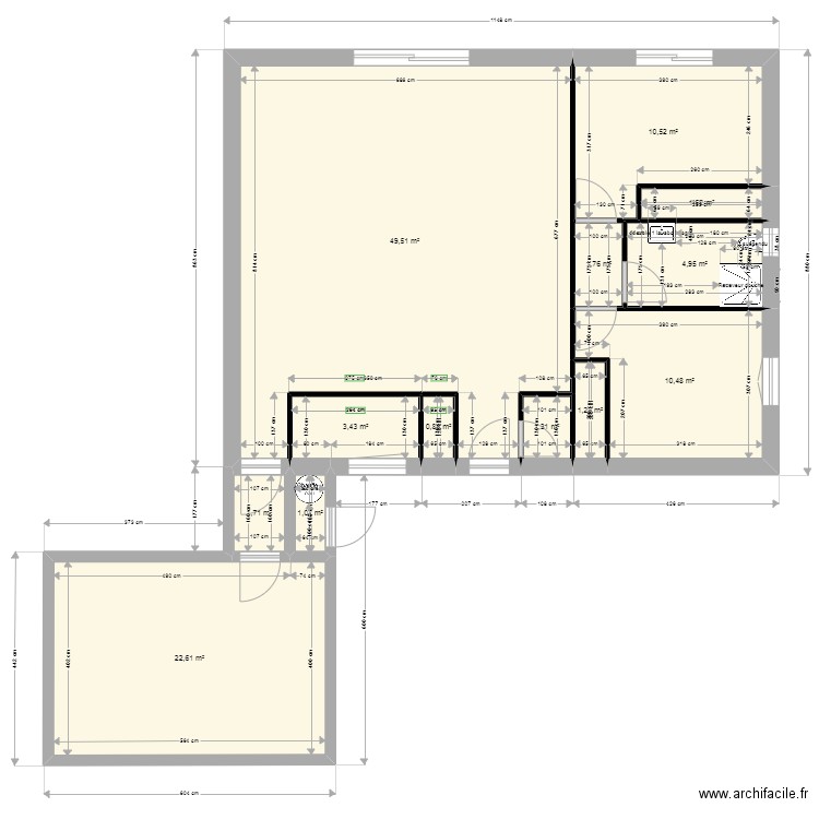 gare 2. Plan de 13 pièces et 111 m2