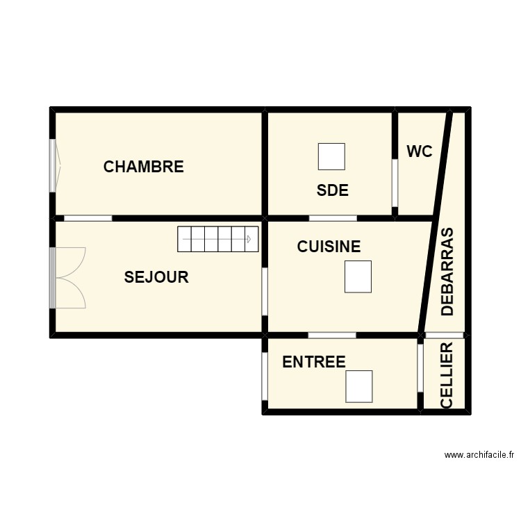 BRAMOULLE. Plan de 7 pièces et 36 m2