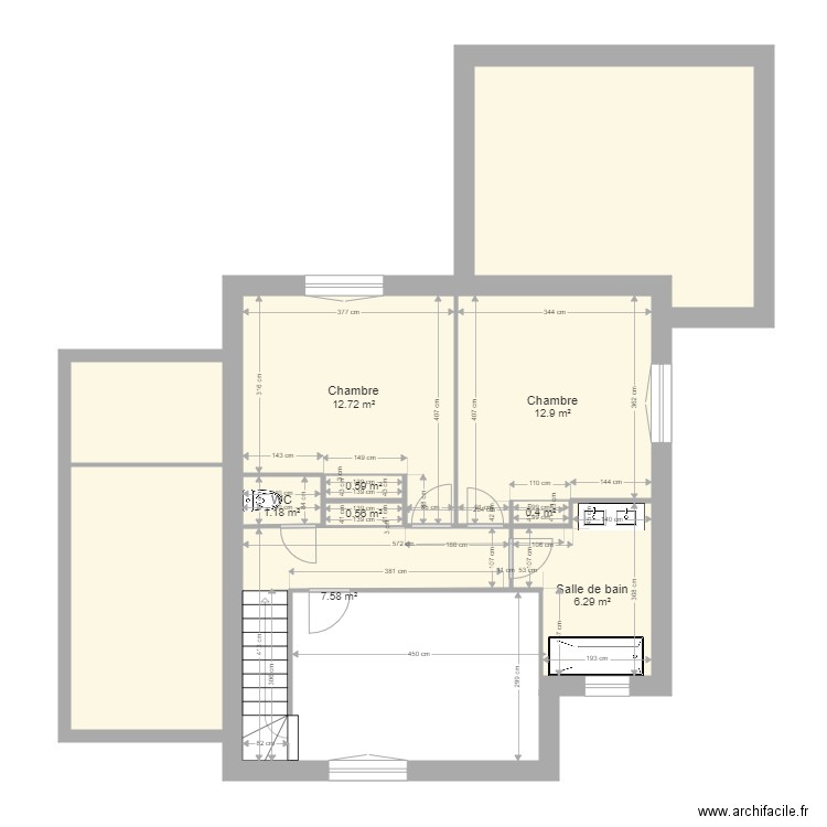 FORTADO ETAGE. Plan de 11 pièces et 79 m2