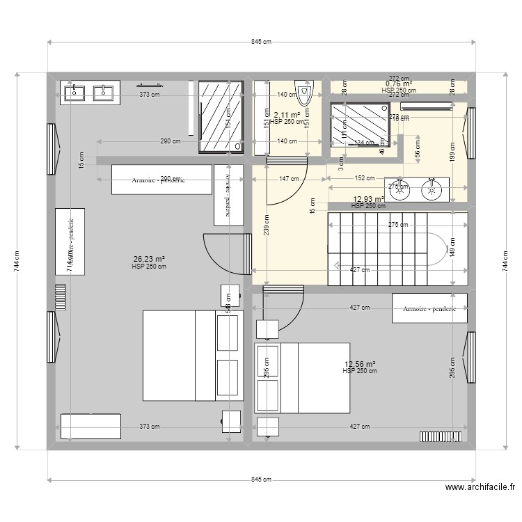 1 etage. Plan de 5 pièces et 55 m2