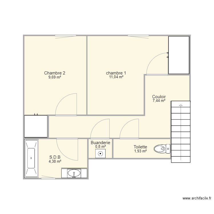 etage. Plan de 6 pièces et 35 m2