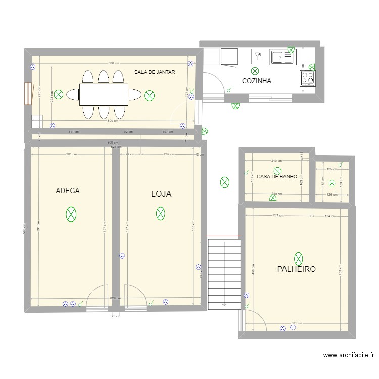 petite maison P-70 ELECTRICITE + CAVE+PALHEIRO. Plan de 6 pièces et 77 m2