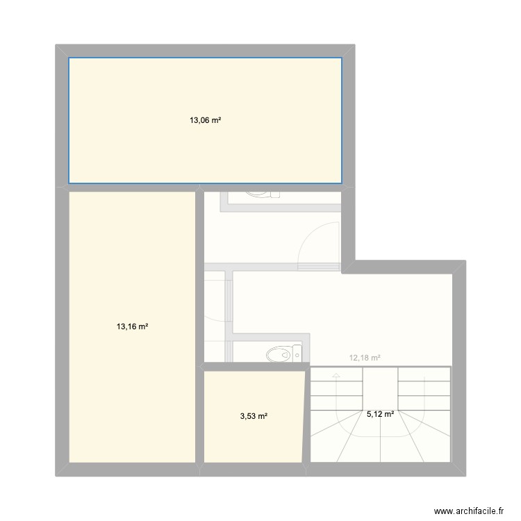 Numéro 1. Plan de 21 pièces et 195 m2