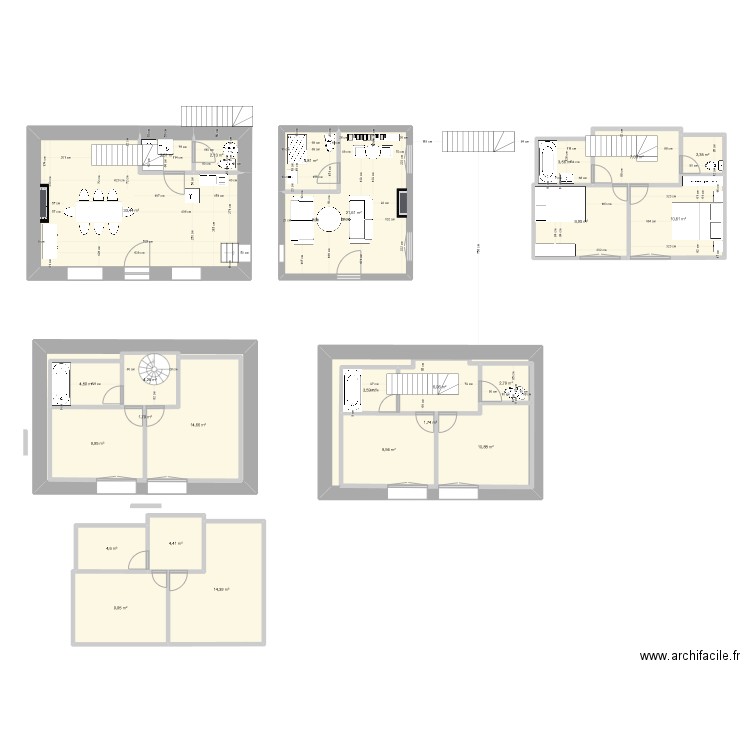 Maison R&C. Plan de 25 pièces et 276 m2