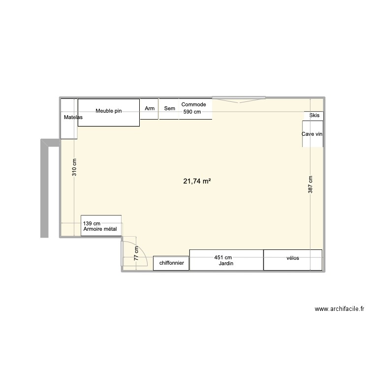 garage. Plan de 1 pièce et 22 m2