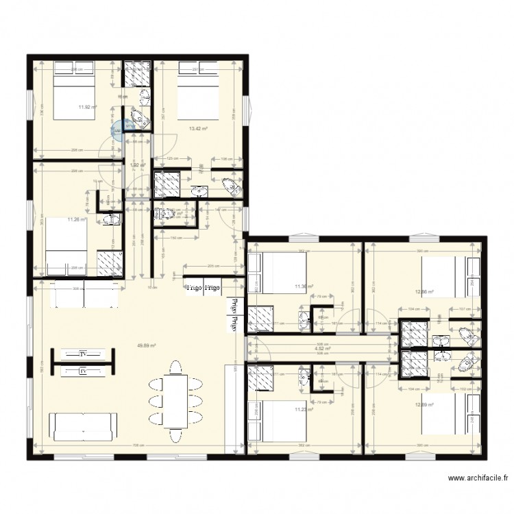 Saint Medard. Plan de 11 pièces et 142 m2