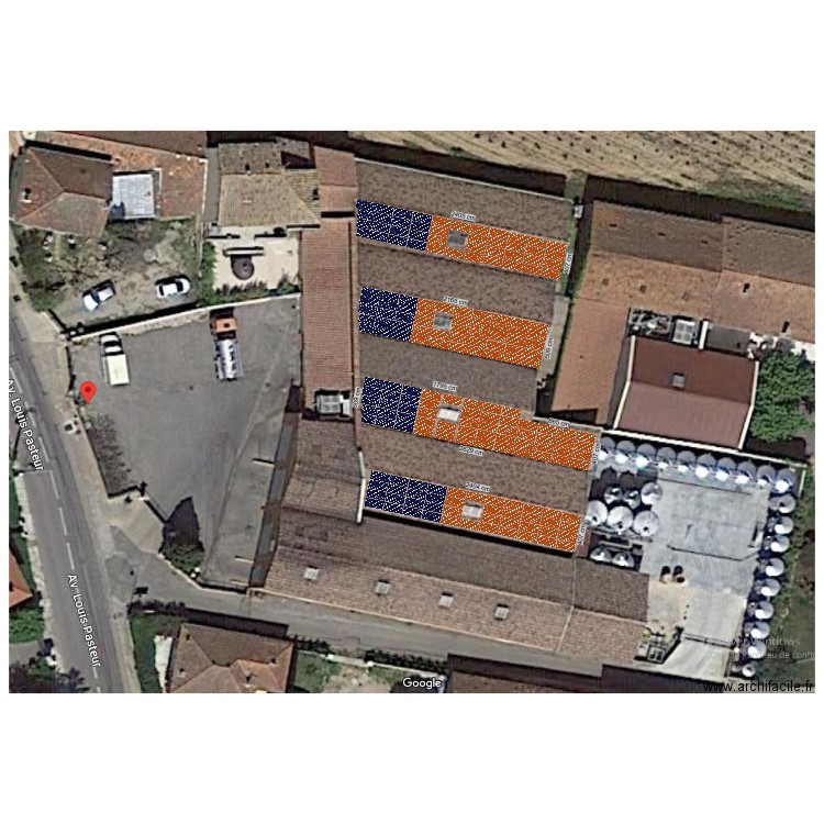 plan côté BV 4 pans 124 panneaux photovoltaïques rubis et 62 noirs. Plan de 0 pièce et 0 m2