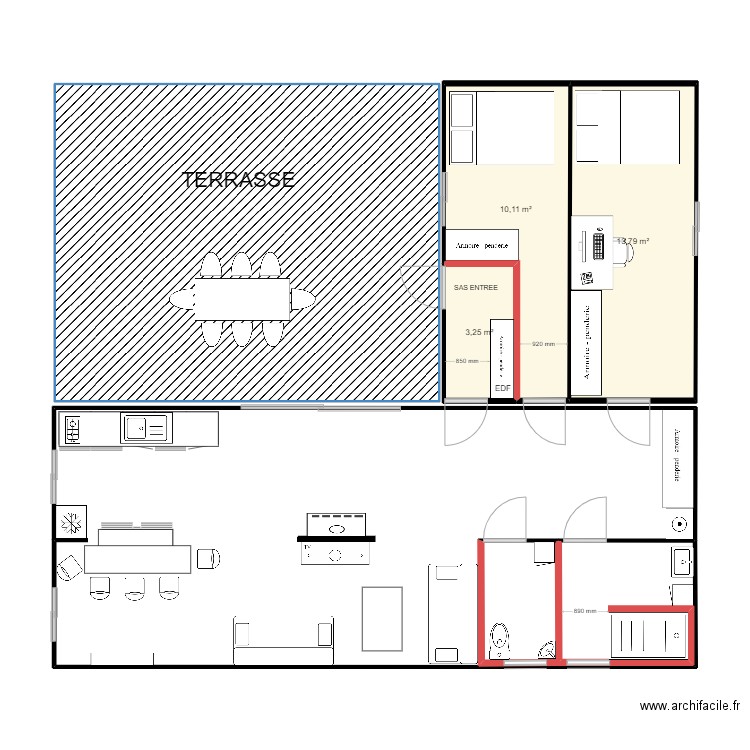 maison container   Aout 2023. Plan de 4 pièces et 70 m2