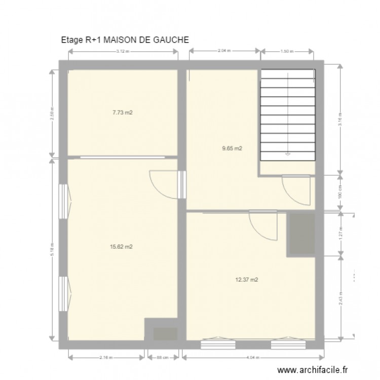 ST LEO ETAGE R1 MAISON DE GAUCHE. Plan de 0 pièce et 0 m2