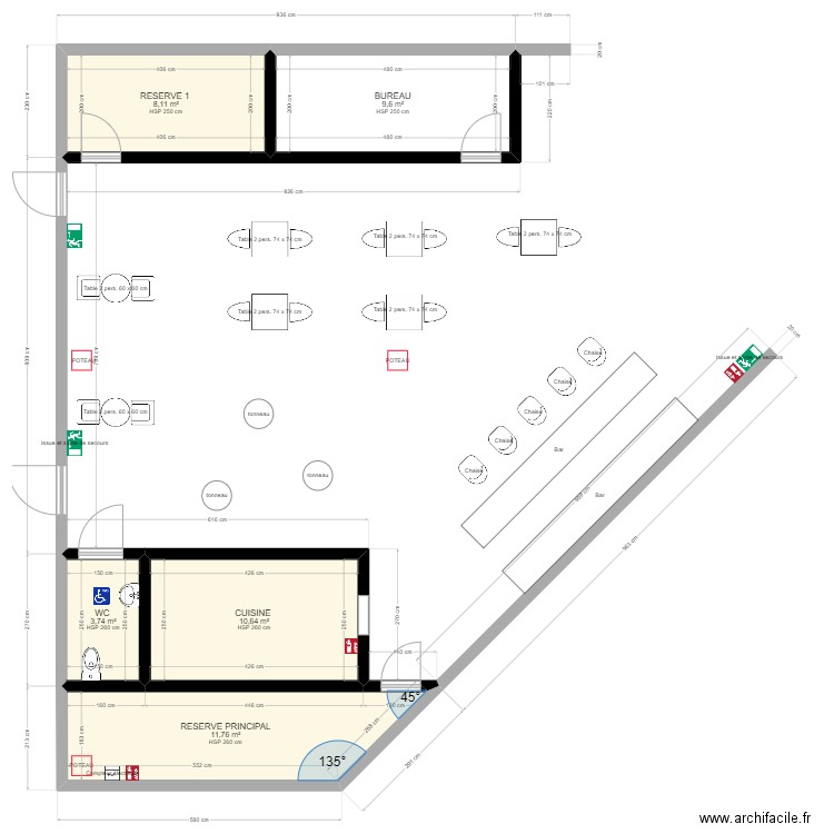 bar. Plan de 5 pièces et 44 m2