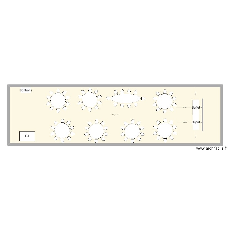 mariage. Plan de 1 pièce et 167 m2