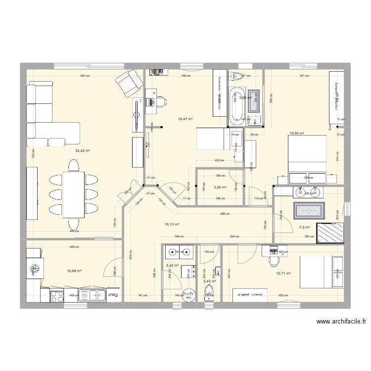 contener. Plan de 11 pièces et 131 m2