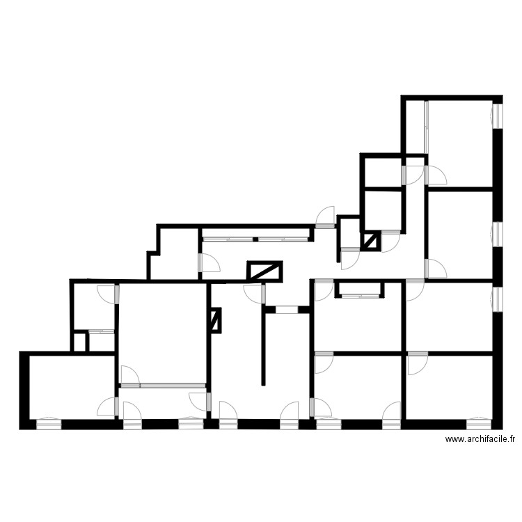 Plan OPH Ancien bureaux. Plan de 27 pièces et 142 m2