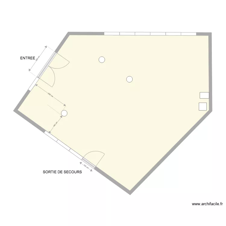 LOCAL CHANTELOUP AVANT TRAVAUX. Plan de 