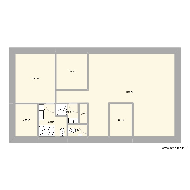 lot 11 sept 25. Plan de 9 pièces et 84 m2