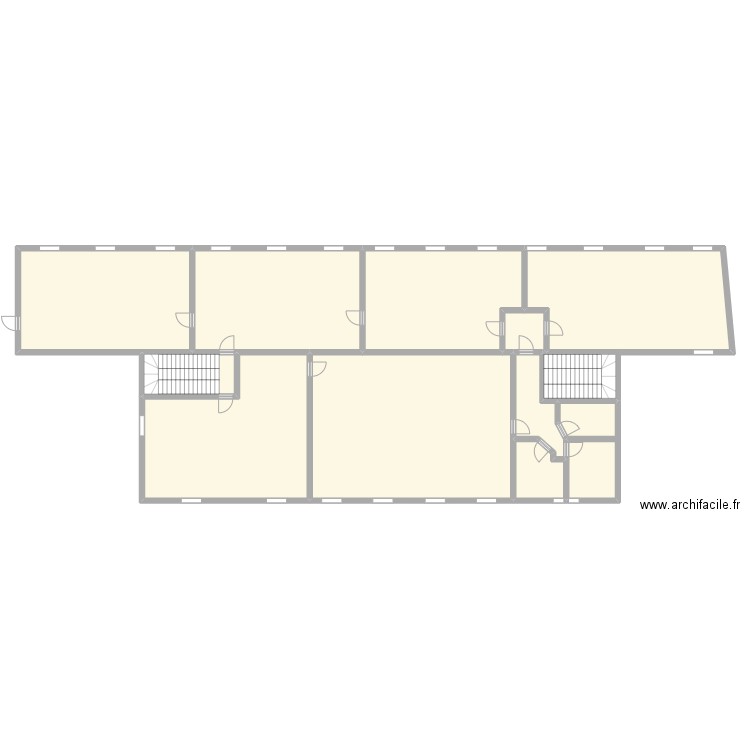 CSU E+2. Plan de 11 pièces et 414 m2