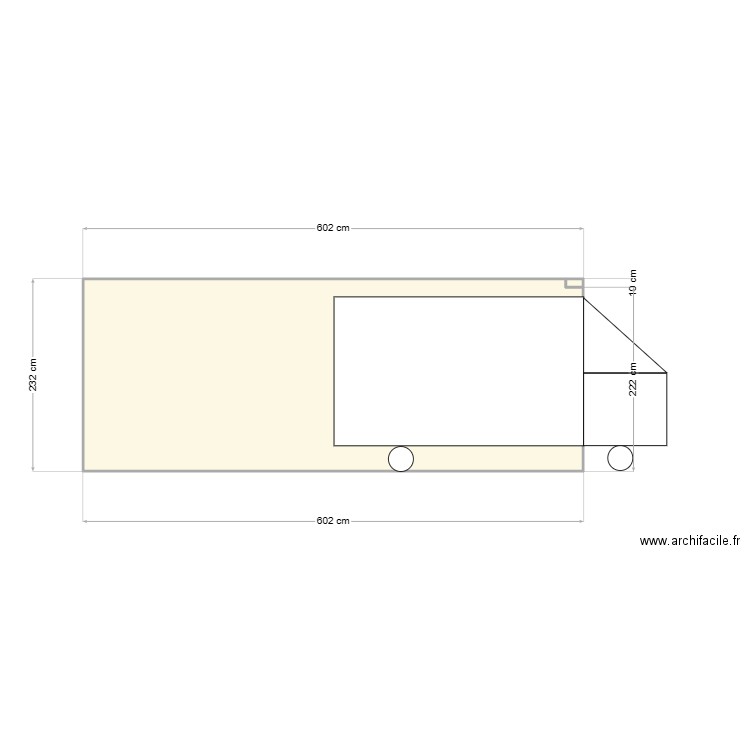 camion. Plan de 2 pièces et 14 m2