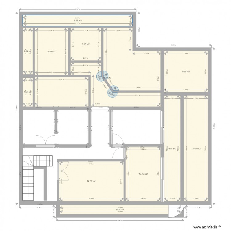etage 1. Plan de 12 pièces et 123 m2