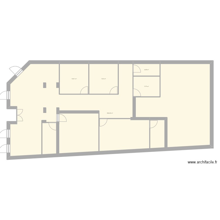 Plan CMS. Plan de 5 pièces et 242 m2