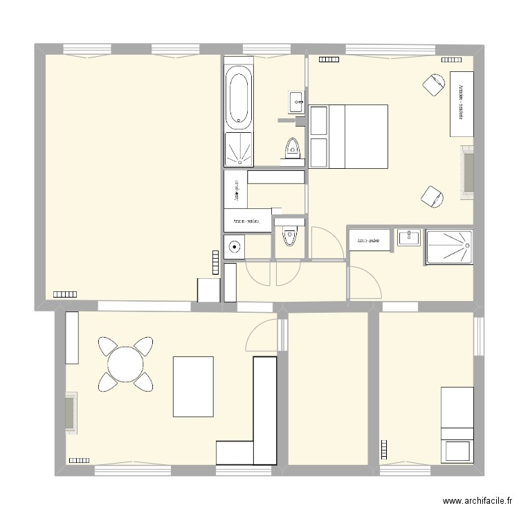 Villa Herran aménagé. Plan de 9 pièces et 102 m2
