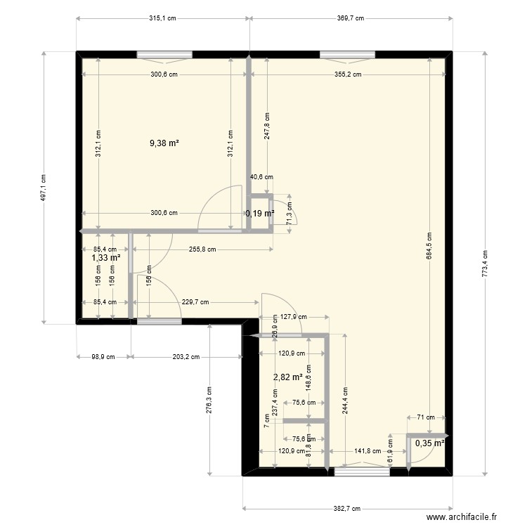 villefrance . Plan de 6 pièces et 40 m2