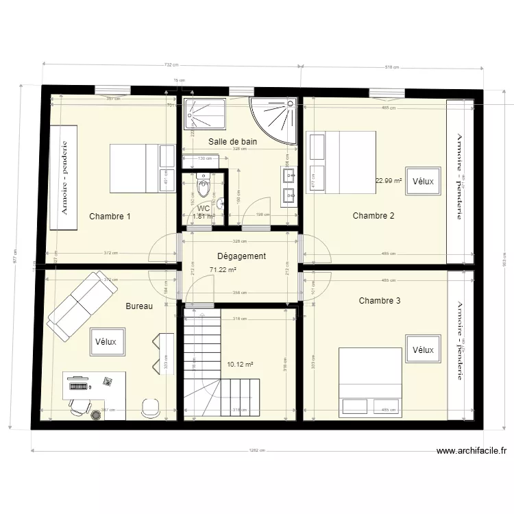 yannick dernier. Plan de 